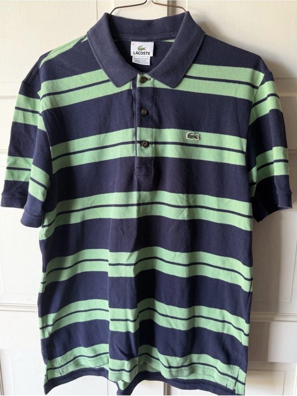 Sz 5 Large Men’s Lacoste Navy and Mint Green Striped polo
